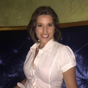 Meet your Posher, Lauren